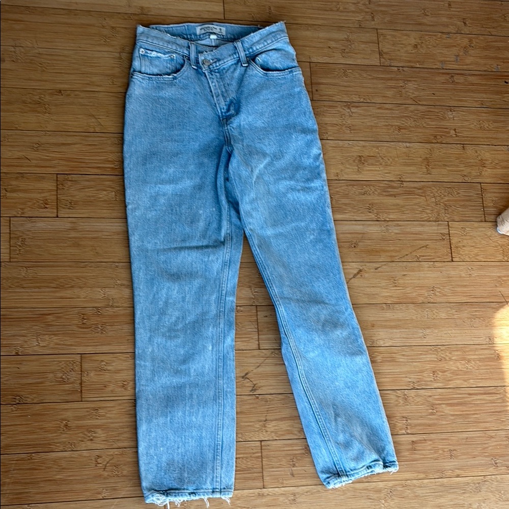 Abercrombie & Fitch | ‘90s Straight Ultra High Rise Jeans